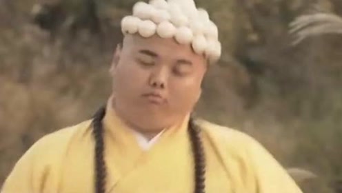 广亮被秦家庄的村民打的满头大包,太好笑了!