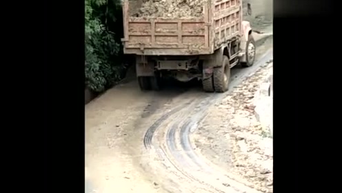 大货车学会了滑冰，油钱省了一大半