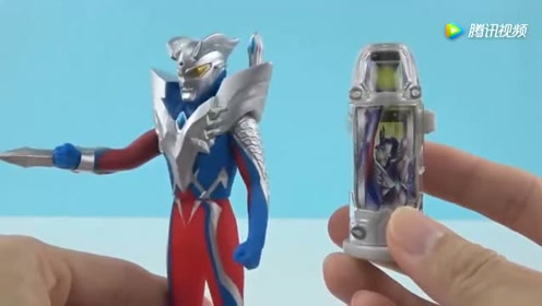 《橙子乐园在日本玩具》凯撒的新型胶囊！里面会有什么呢