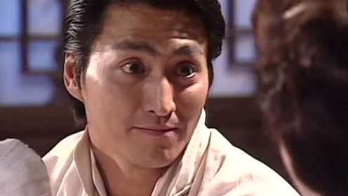 娘亲帮马永贞敷药，马永贞像个孩子般开心，这完全不像一帮之主