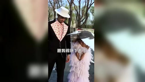 莎莎的石榴裙,鸽子都拜倒了,网友:大叔的内心毫无波澜!