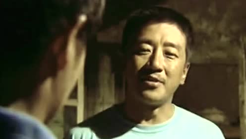 白宝山取回手枪,暗中准备铁锤和汽油,做好了杀死关天明的准备!