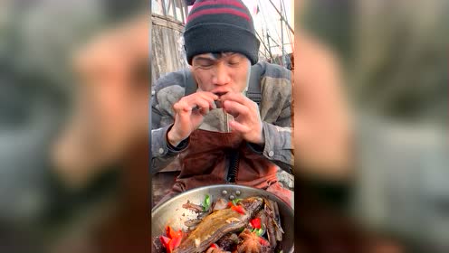 农村浪人:大清早起来吃水饺了,太香了