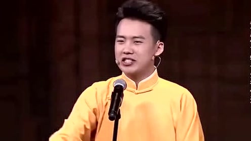 郭麒麟抽烟被郭德纲打,他一个理由整的郭德纲没脾气!