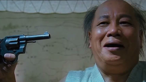 剧中神逻辑经典场面盘点,火云邪神裤裆接子弹,不愧是第一杀手