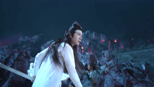 陈情令:魏无羡遭到反噬,吐血的那一幕,竟让蓝湛失神受伤,虐心了