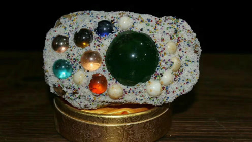 为何佛教高僧火化后会有舍利子?而普通人只有骨灰?总算明白了!