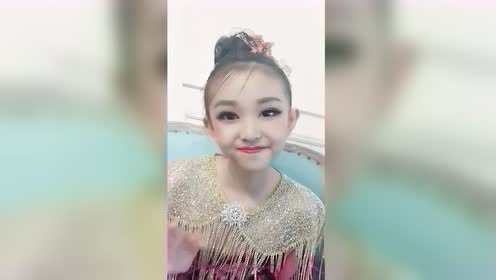 上一秒宋小睿是那么的漂亮,当她一笑,整个人的气质都没了!
