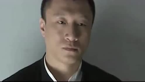 征服:李梅拿着刘华强的枪,强哥不为所动