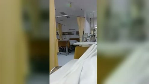 医院病房自拍