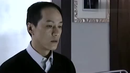 狼族首领为维护人类的孩子,被迫跟狼群成员单挑,丛林动物都在看着