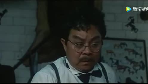 《僵尸少爷》劣徒扮僵尸吓人!差点被自己师傅一招变成真僵尸