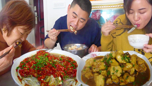 超小厨请丈母娘吃饭,老婆买了280块钱的菜,喝啤酒涮