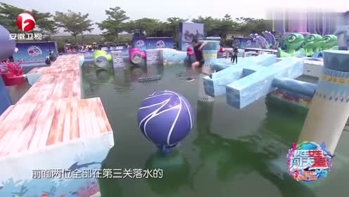 男生女生闯天涯,男生队第三关纷纷落水,真的是男生队的梦魇啊