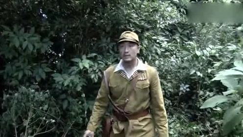 日本女兵出去采蘑菇,回来时披头散发,鬼子少佐感觉不对劲