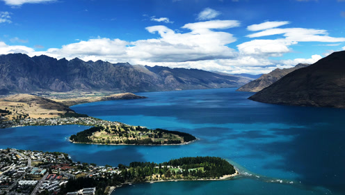 新西兰皇后镇的“蓝色闪电”瓦卡蒂普湖：世界上第二纯净的湖