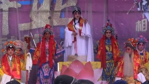 静宁农村唱大戏《香山寺还愿》