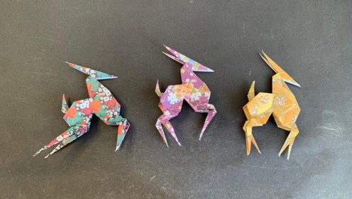 一只非常漂亮的小鹿折纸教程