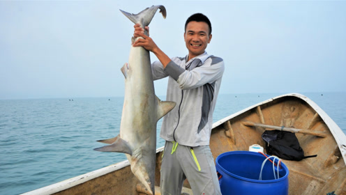中美合拍赶海大片,阿烽带郭杰瑞出海,竟然还可发大财