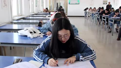 巴林右旗大板三中督导评估