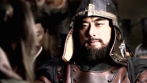 杜挚拥戴长公子赢虔继位,不料赢虔眼睛一眯,直接一刀过去
