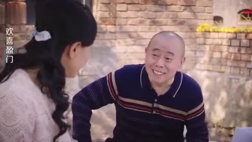 欢喜盈门:老头不愿上班,美女说出这句话后,竟立马去上班