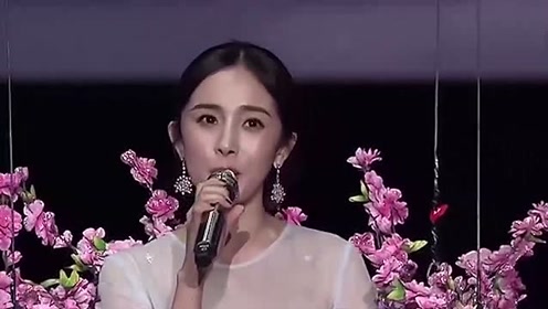 杨幂当年一炮而红的歌曲,曾经多少人都用作铃声,至今无人超越!