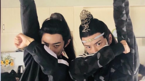 王一博回复肖战祝福却错回高仿号