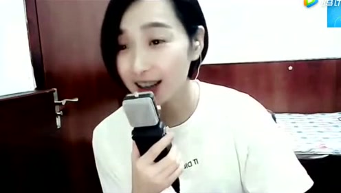 音乐一起听,梁红翻唱网络歌曲《情狐》唯美爱情歌曲