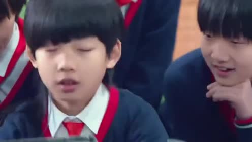 龙拳小子:同学鼓动林秋楠带头抗议学校,谁知他真上当了!傻孩子