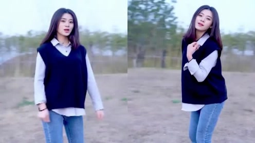 安徽姑娘一首dj版《听心》,甜美的嗓音唱的贼好听,人也漂亮