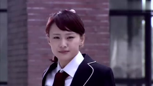 一起又看流星雨雨荨抓住骗子,要他把舅舅的钞票还来