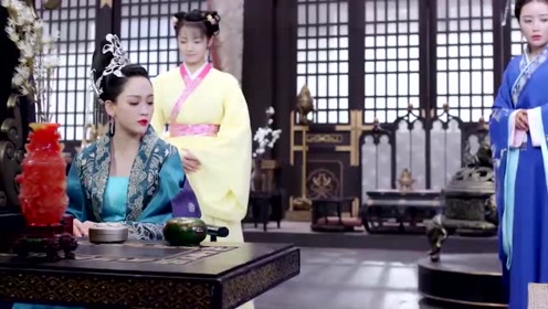 太子私藏女子在宫中，心机女故意透露给伽罗，伽罗听完瞬间大怒