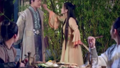 女子穿越古代，成功的以烤羊肉串拴住了王爷！