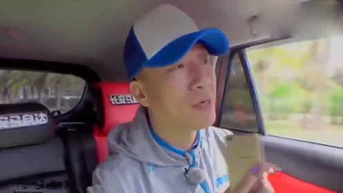 孙红雷、黄磊回忆曾经点点滴滴，怀念单纯穷开心日子，眼角饱含泪水！