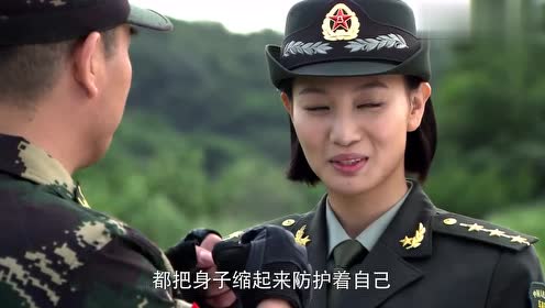 范天雷也没想到,唐心怡竟然放下架子去找何晨光,真是理智的女人