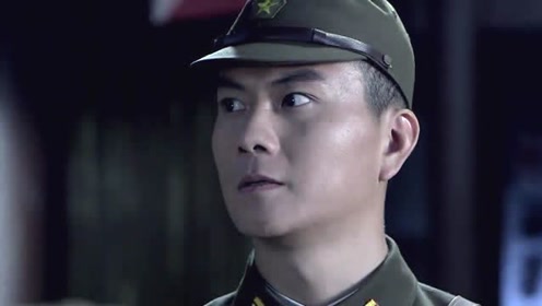 小鬼子居然把周老先生尸体挂城墙上,竹下俊大发雷霆,狠狠怒斥
