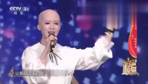 美女歌手安然演唱经典《爱,情感饱满,声声醉心扉
