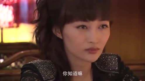 乡里彩虹:村妇进城打工受委屈,不料第一次喝酒,就爱上这种感觉