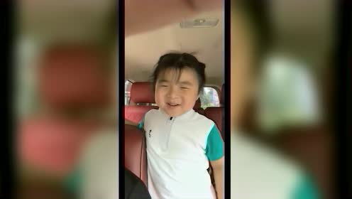 东北童星李欣蕊,这是要把最近比较火的的歌曲都唱一遍吗