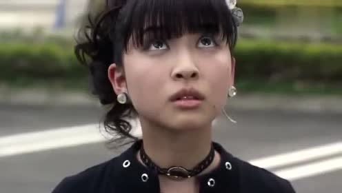 媛媛不慎被烫伤,齐霁不顾身份,抱起她就往医院跑,天雅
