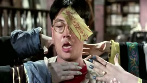 两个僵尸只有一张镇尸符,聪明的小伙直接贴在自己头上