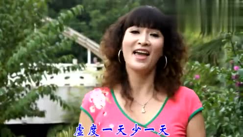 云南山歌精彩对唱:奉劝年轻人光阴切记莫虚度,马丽波演唱,好听