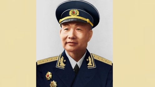 此人是我国海军第一任司令员,后代有3将军2副主席,儿媳是歌唱家
