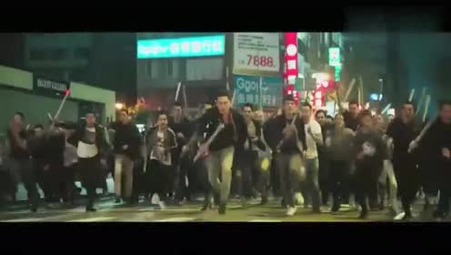 角头2:两大社团约架,这个画面比古惑仔的打架场面还要壮观