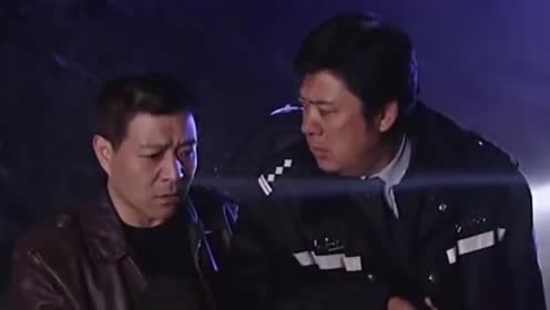 重案六组:陶非求支援,回来发现下属和嫌疑人消失不见,一脸懵圈