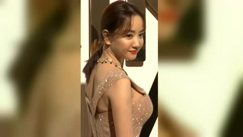 佟丽娅vs杨蓉,网友:丰满的女人,谁不爱!
