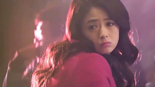 女子上位失败惨被甩，委屈巴巴酒吧整夜买醉，该！作恶没有好下场