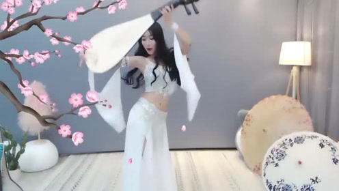 美女主播小深深儿舞蹈《女儿情》优美舞姿,不一样的"琵琶精"!