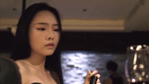 大哥不愧是大哥,连吹牛皮的功夫都比手下人厉害